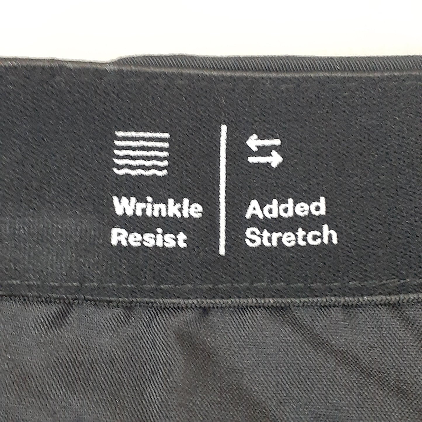 GOODFELLOW & CO. 9" Inseam Wrinkle Resistant Tech Shorts Sz 38 Black (New)