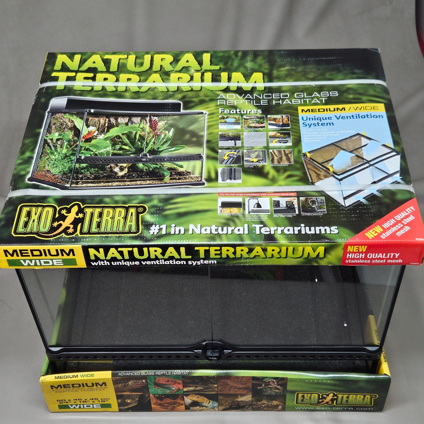 EXO-TERRA Natural Terrarium Reptile Habitat Medium-Wide 24" x 18" x 18"  (New)