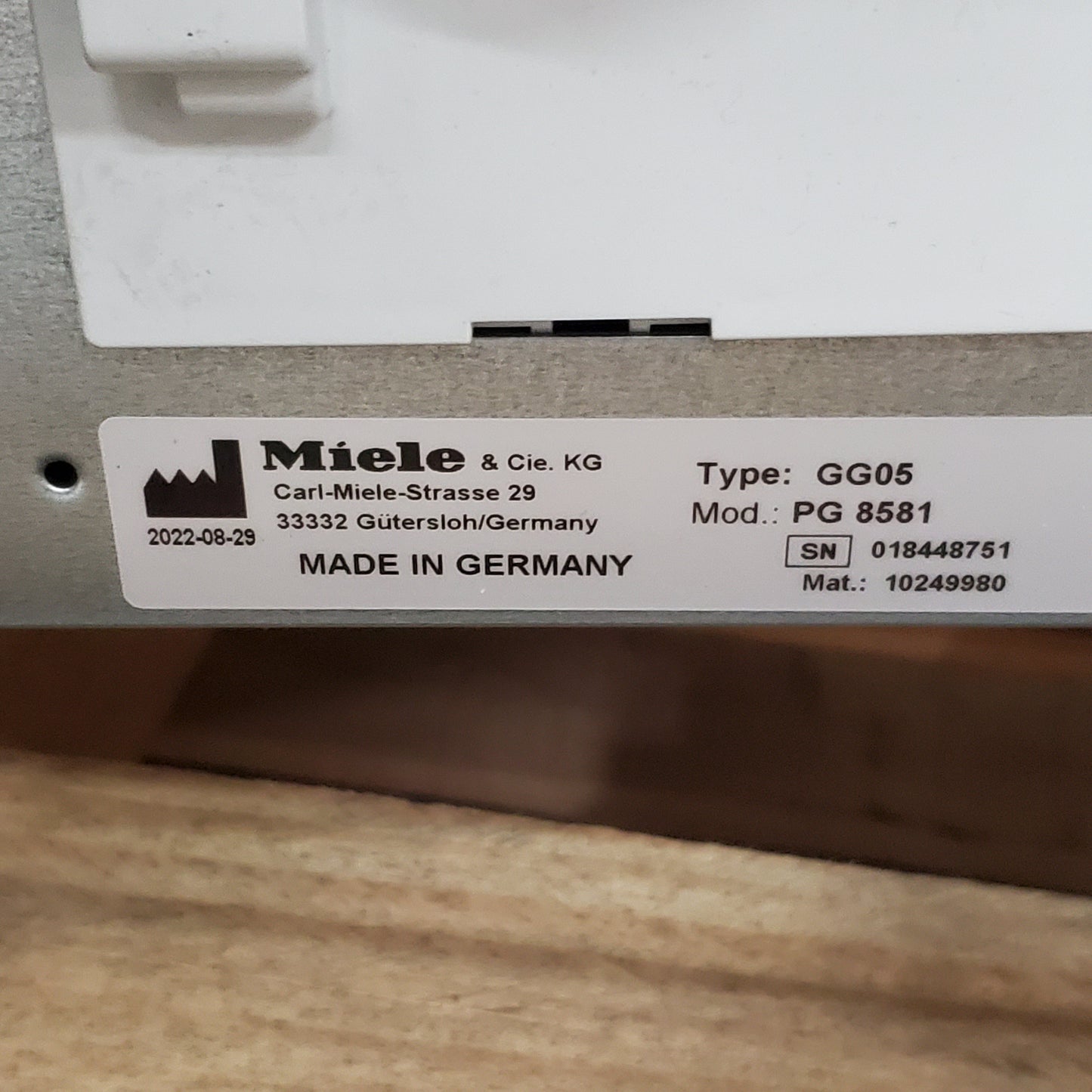 MIELE High-End, Professional-Grade Washer PG8581 ID 598 772 sz. 42" H x 25" W x 27" D(New)