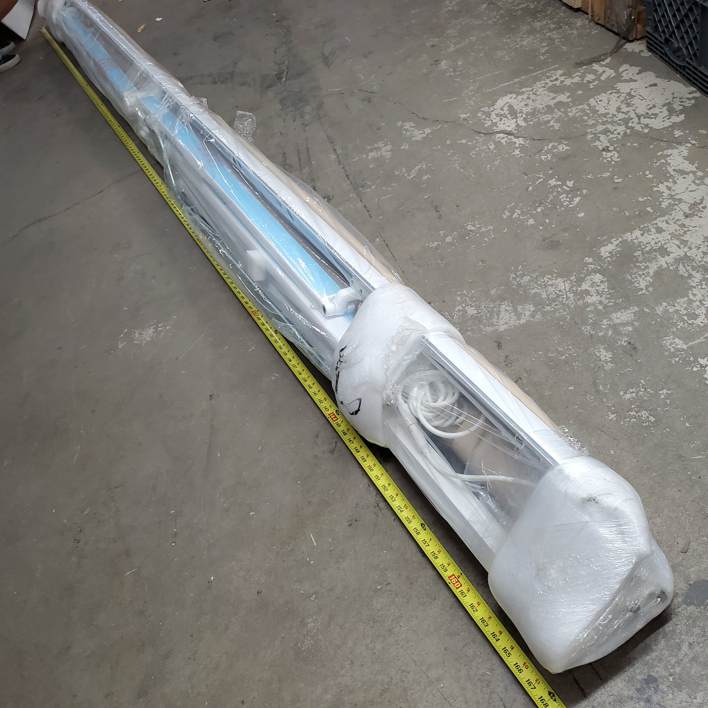 ZA@ SUNSETTER Automatic / Manual Awnings and Sun Shades Many Different Kinds and Sizes Sold by the Foot