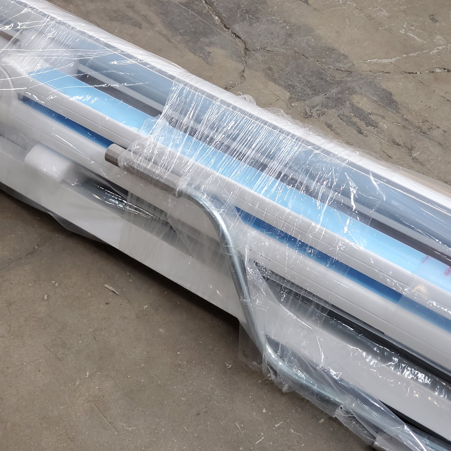 ZA@ SUNSETTER Automatic / Manual Awnings and Sun Shades Many Different Kinds and Sizes Sold by the Foot