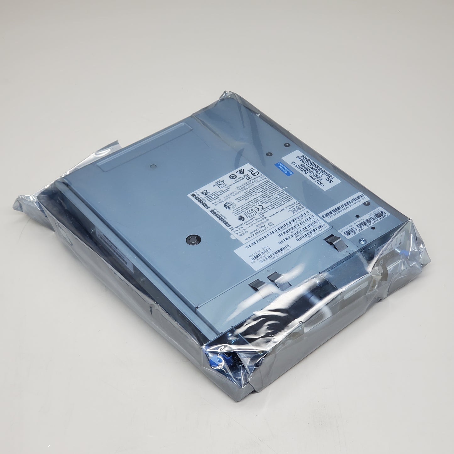 IBM L8 FC Short Wave Storage Tape Drive w/ Sled 8Gb/SEC 12/30TB 00GH812 01PL362 (Reman)