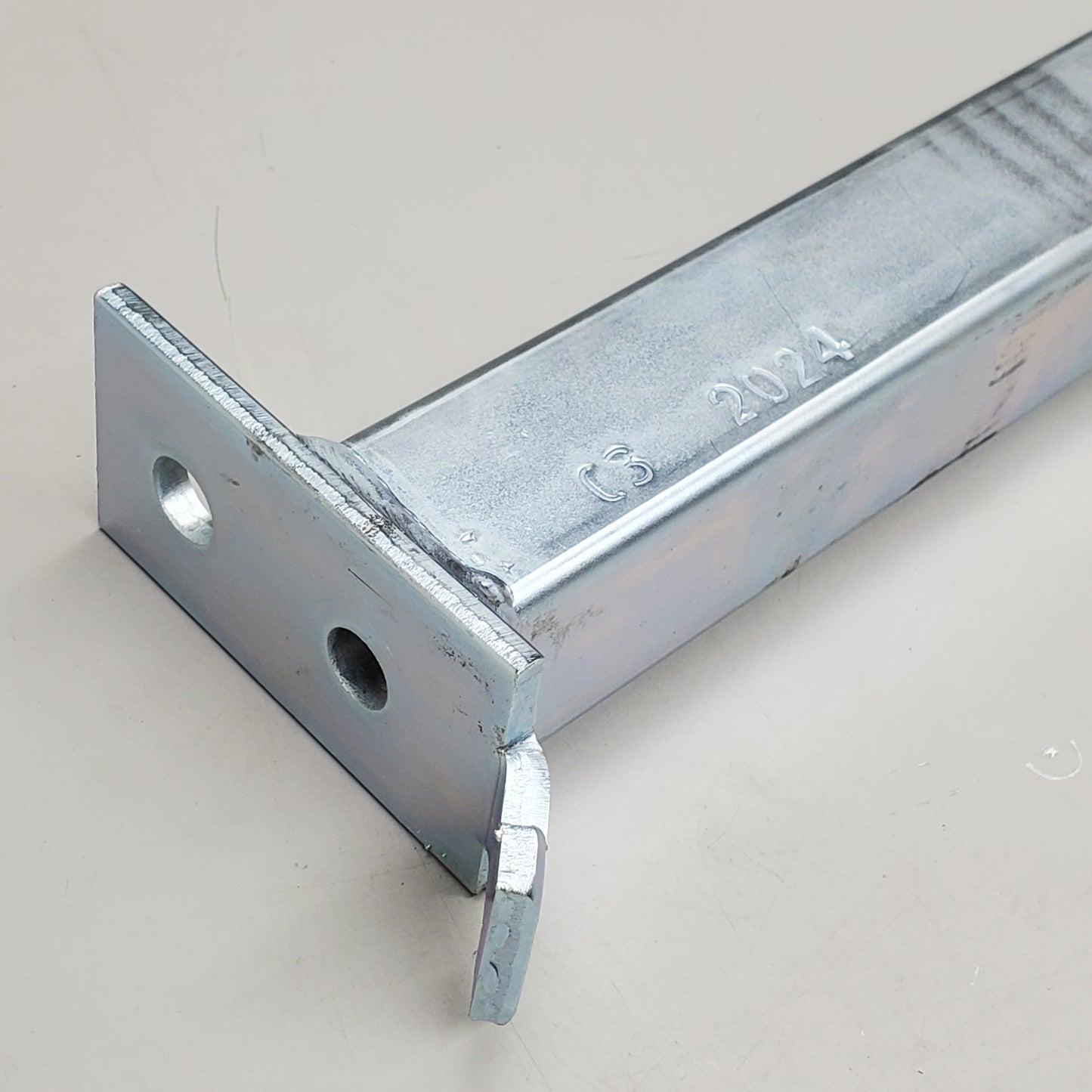 B-LINE Unistrut Channel Bracket Galvanized Steel 18" C3 PHD B293-18HDG