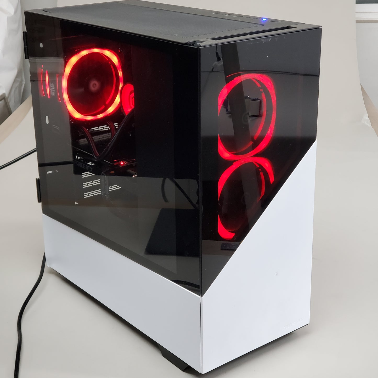 ZA@ CYBERPOWER PC C Series ET9434-13113 AMD Ryzen 7 GeForce RTX 3070 16GB DDR4 SSD (Factory Reset)