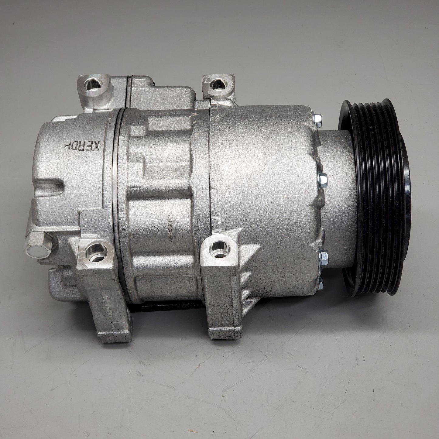 HANON SYSTEMS A/C Compressor W/ Clutch 97701-1U500 for  13-18 Santa Fe Sport & others