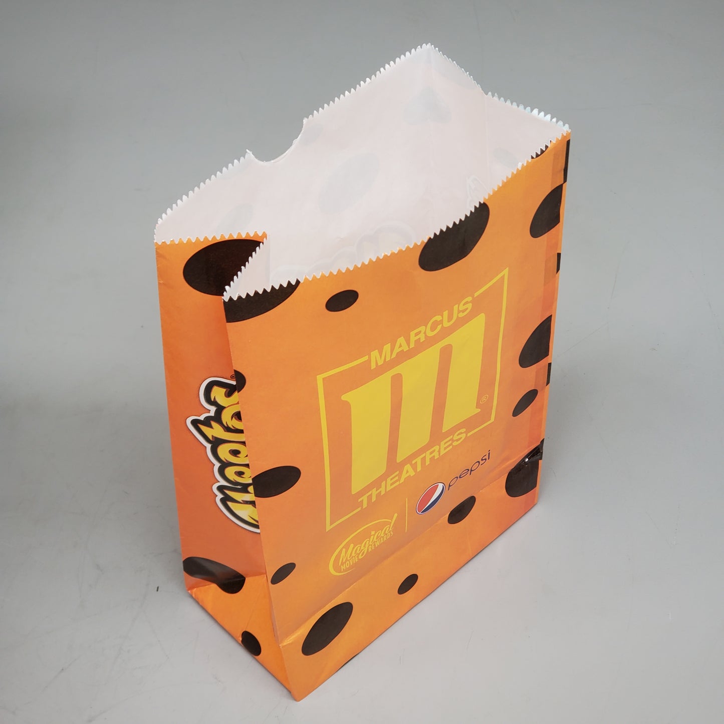 MARCUS (500 Pack) Case of Cheetos 64oz Popcorn Bags