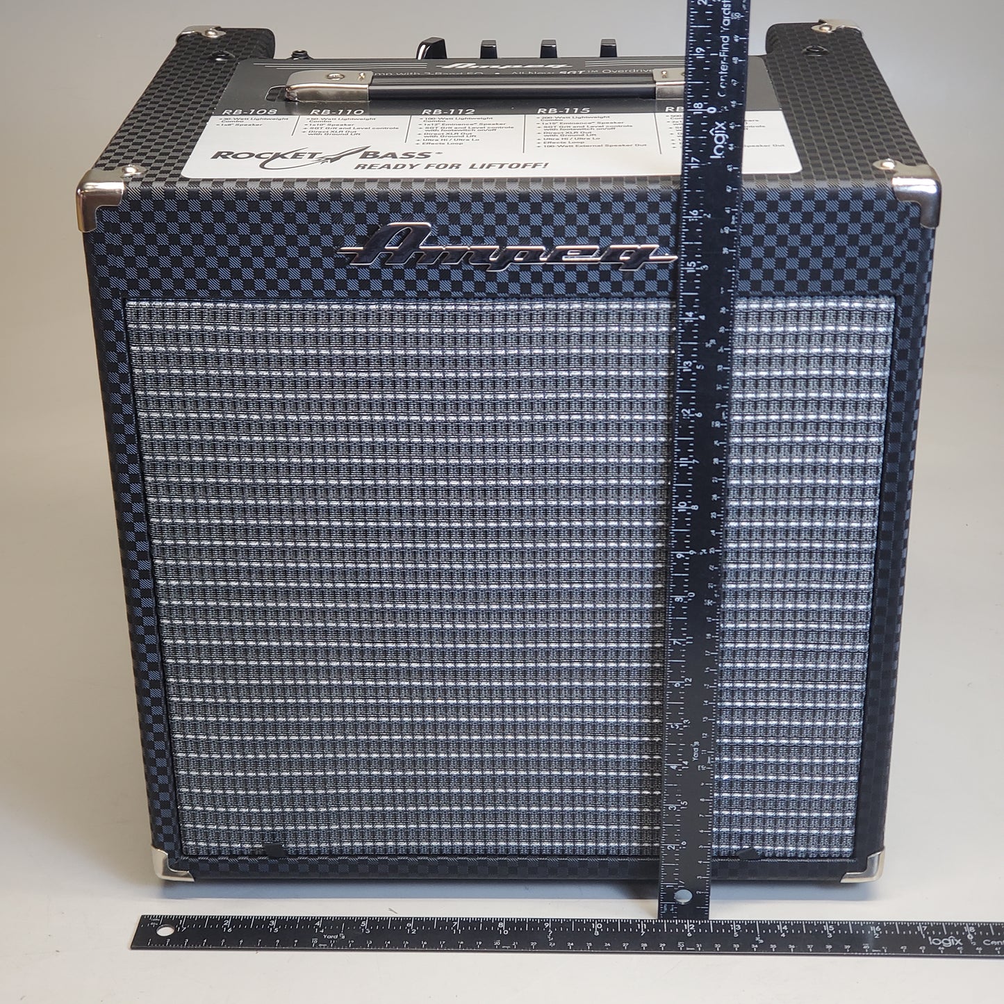 AMPEG Rocket Bass Combo Amplifier 30 Watt 8" Speaker RB-108