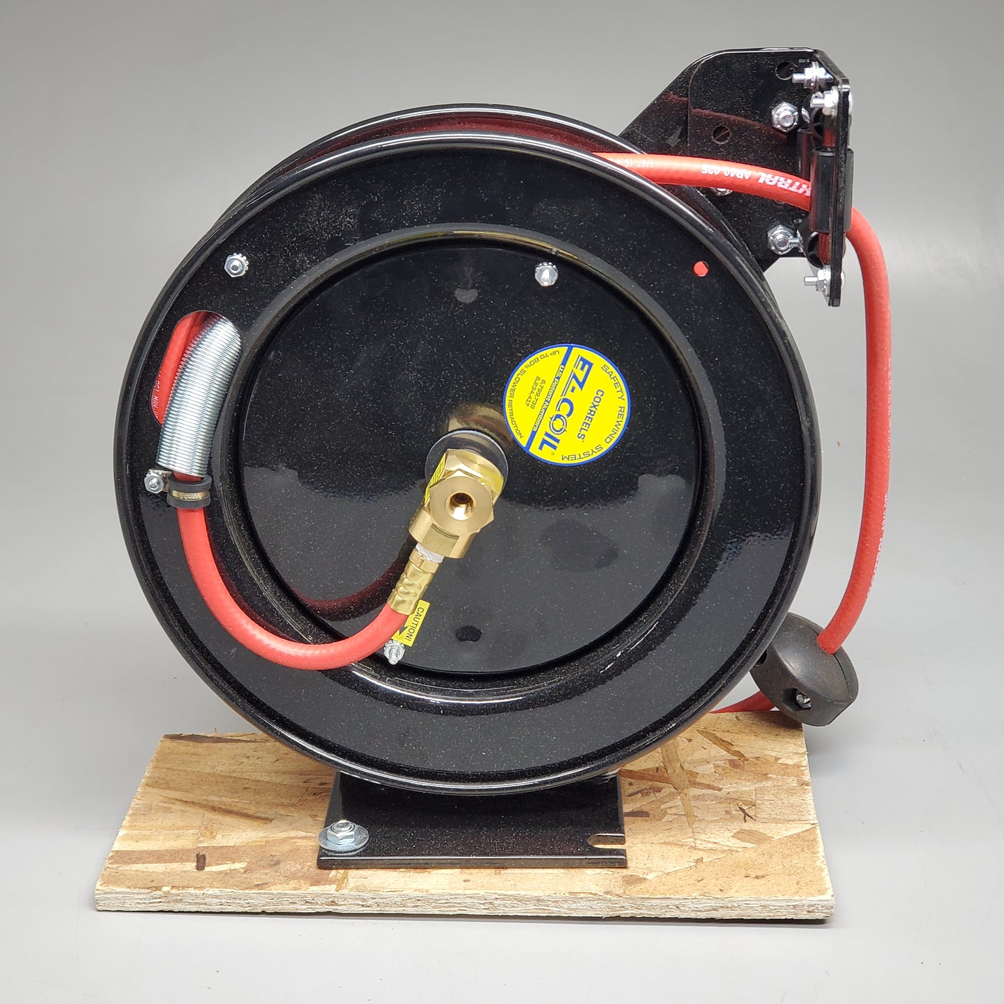 COXREELS Spring Driven Hose Reel 60' 1/4" 300 PSI Black CCR-1066-1