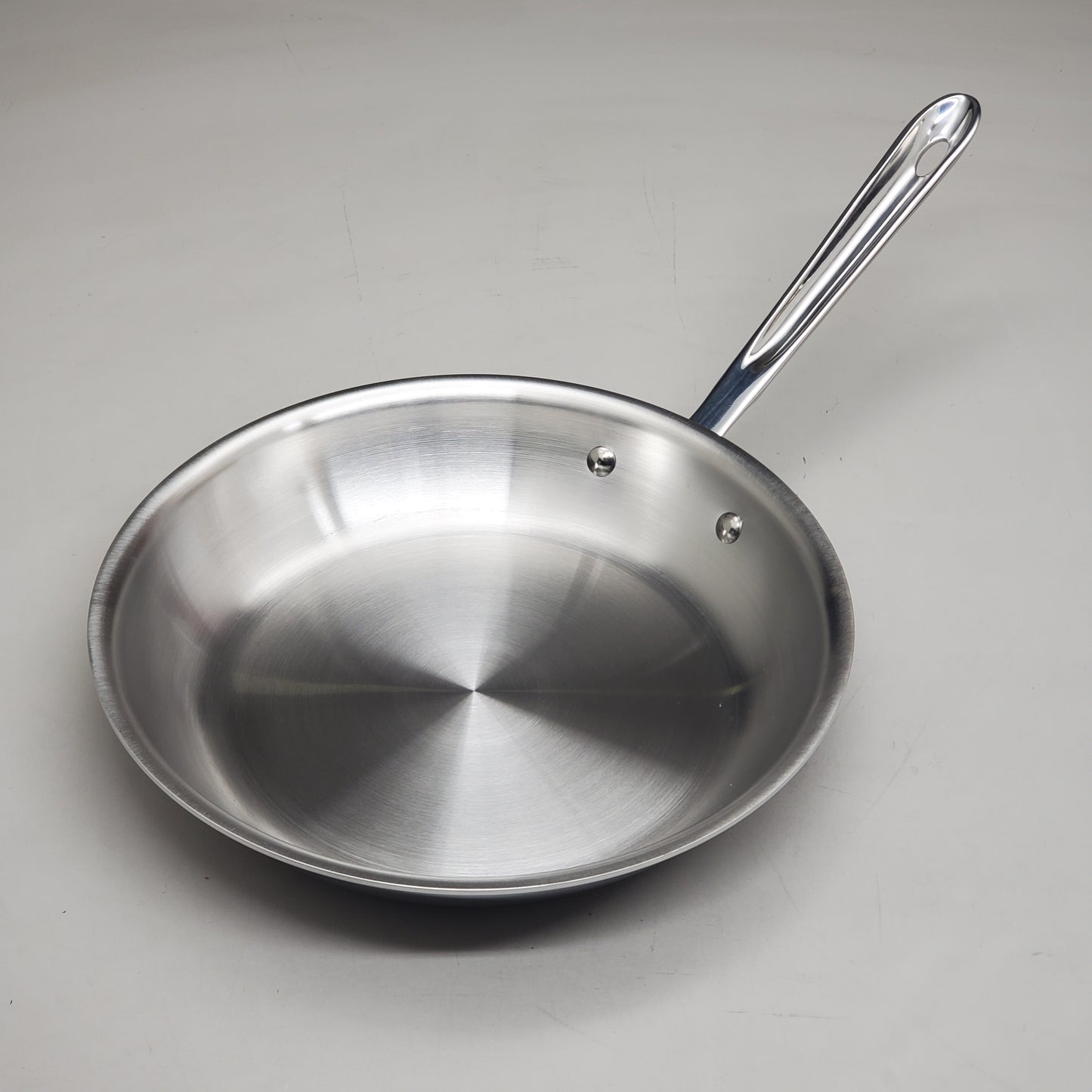 ALL-CLAD D3 10" Stainless Steel Frypan 3-Ply Bonded 4110