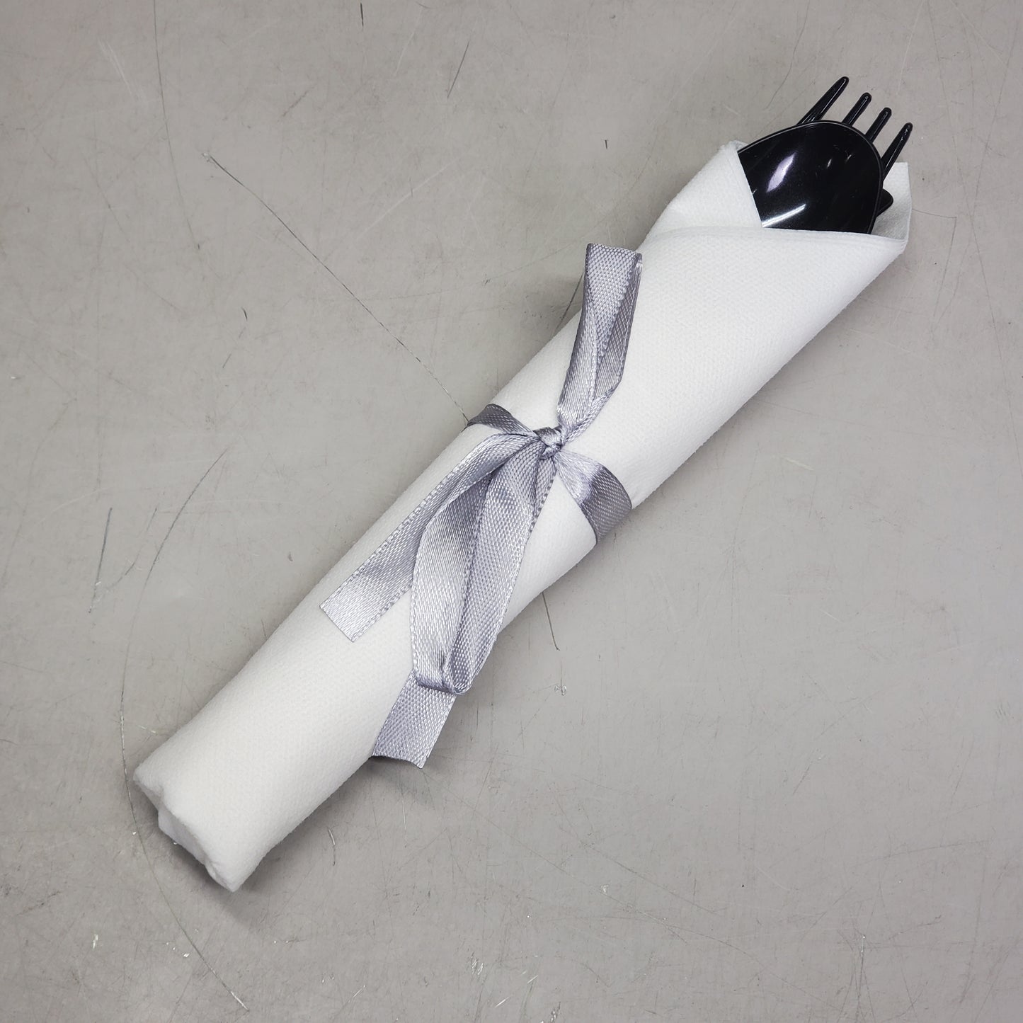 RESTAURANTWARE (100 Sets) Argento Black Plastic Cutlery Sets W/ Napkin 7.25" RWP0107LBW