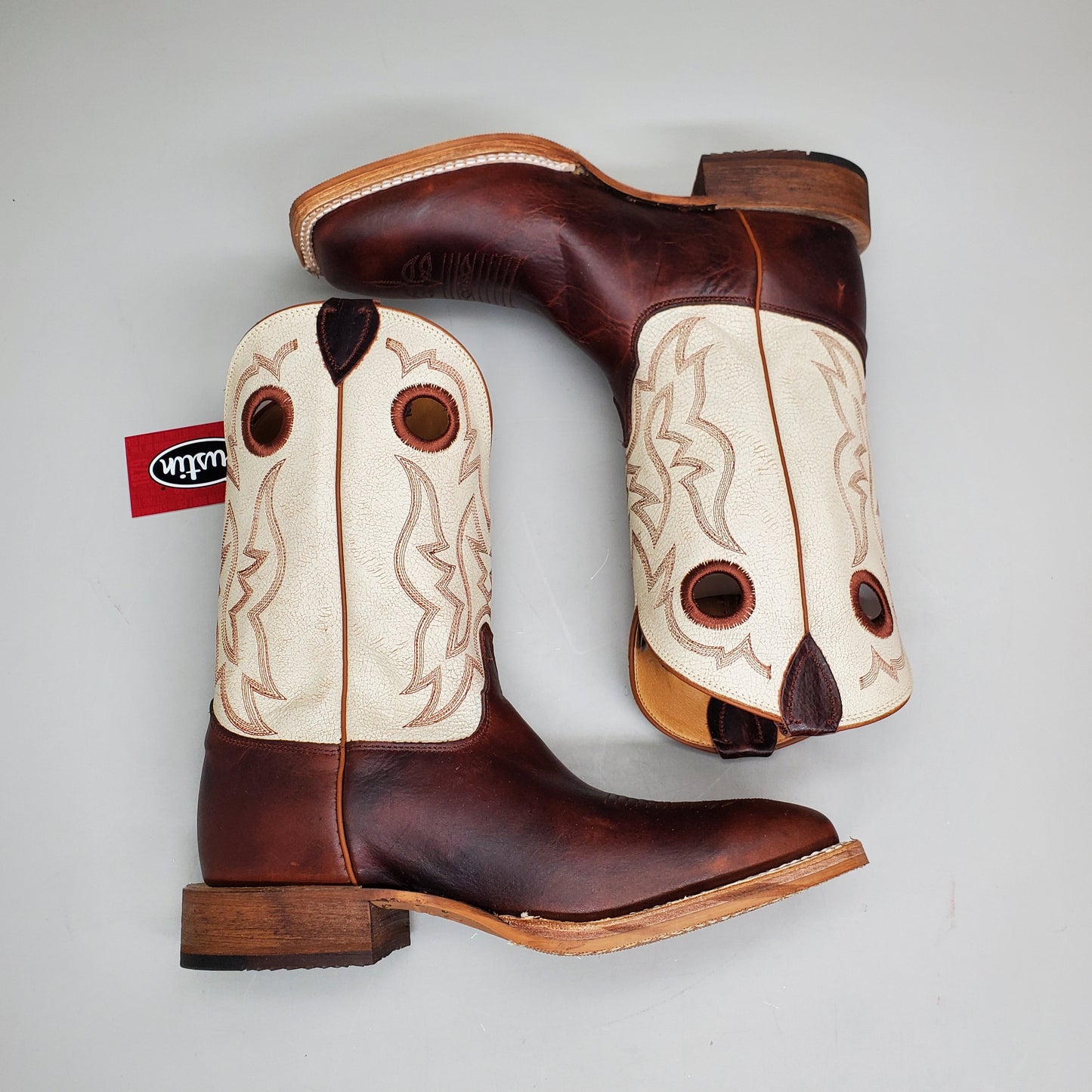 Justin Caddo Cognac Cowhide Boot Style #BR776 Size 11 EE