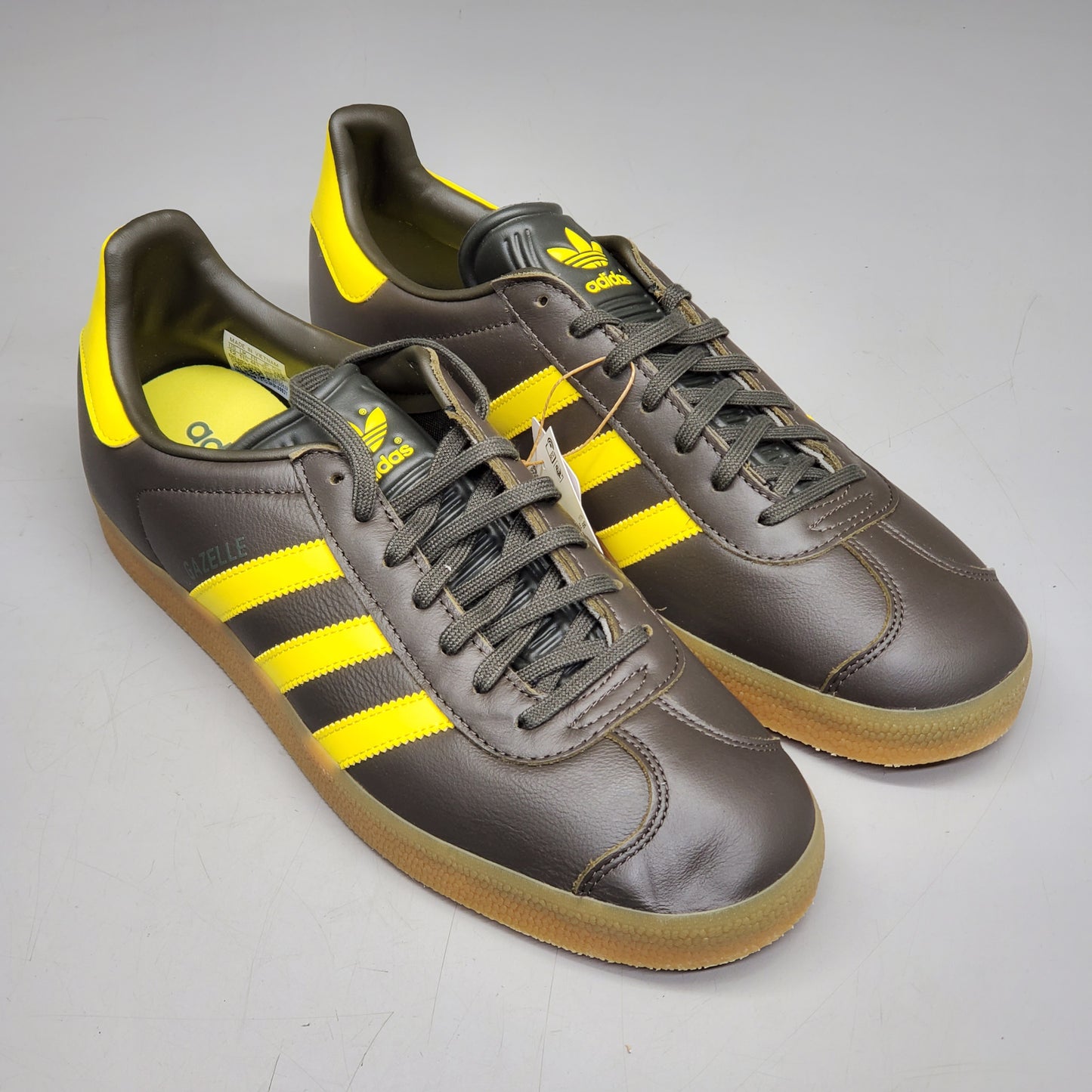 ZA@ ADIDAS Gazelle Sneakers Men's SZ 12 Yellow / Olive Impact Shoes HQ9873 (New Other)