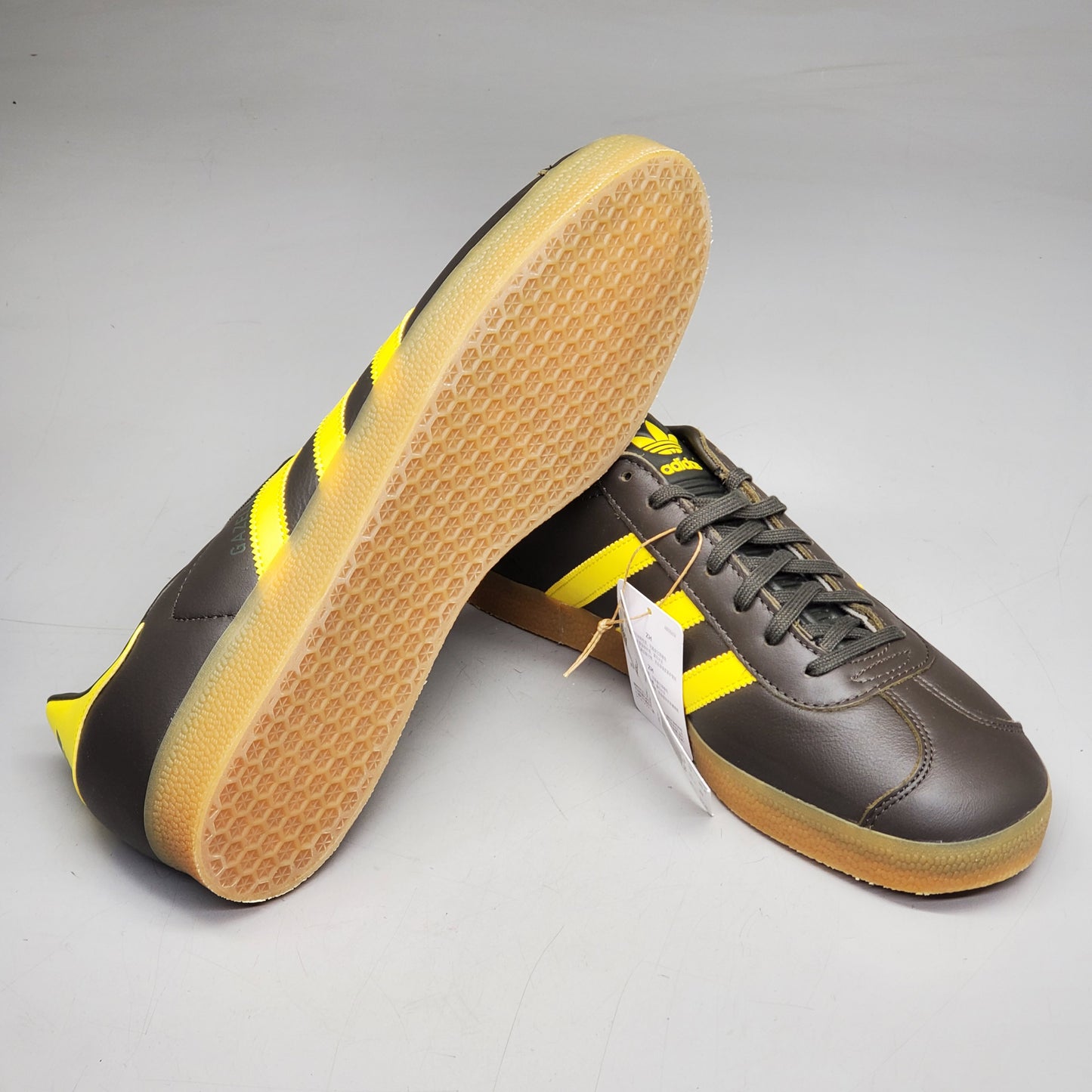 ZA@ ADIDAS Gazelle Sneakers Men's SZ 12 Yellow / Olive Impact Shoes HQ9873 (New Other)