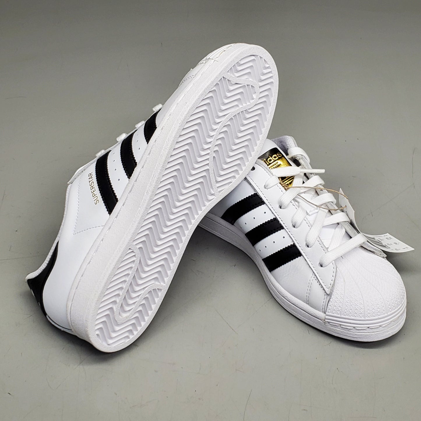 ZA@ ADIDAS Superstar J Shell Toe Low Top Sneakers Youth Sz 6 White/Black FU7712 (New Other)