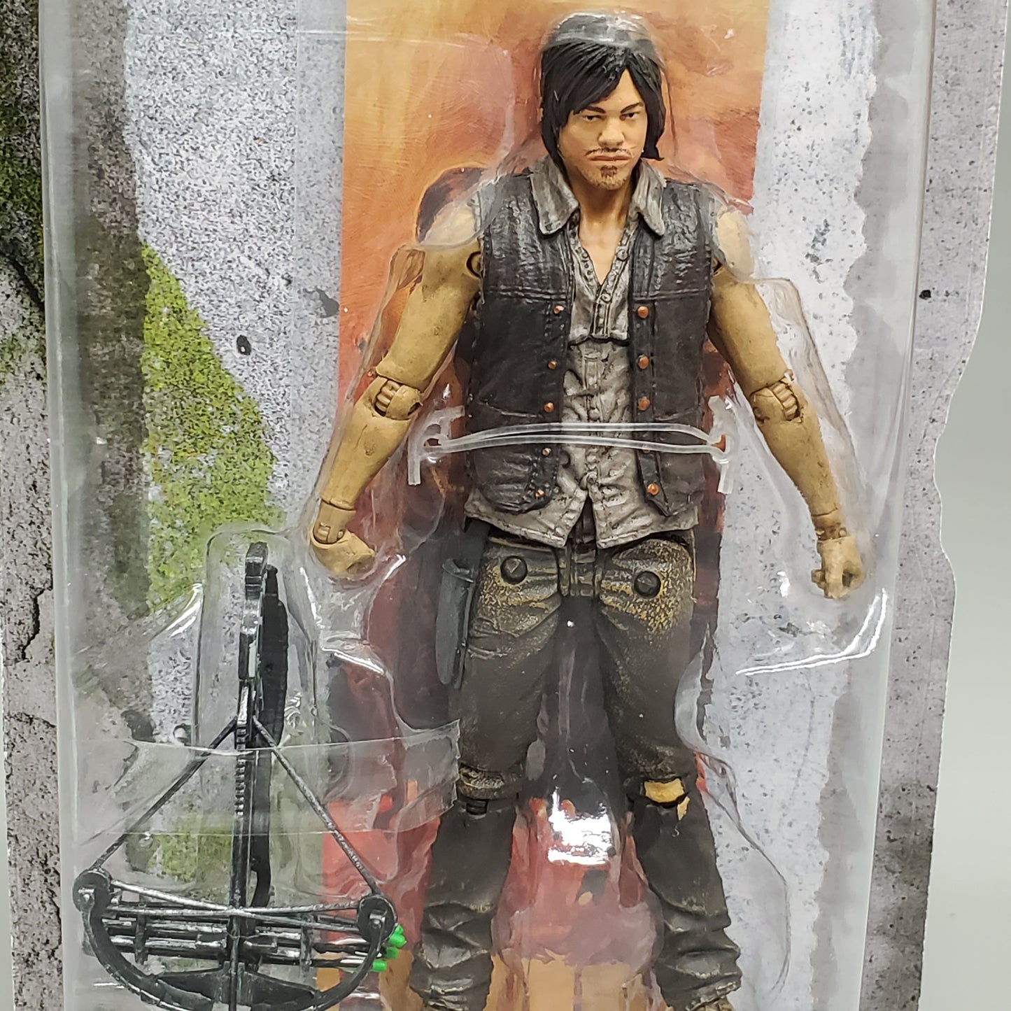 MCFARLANE TOYS Walking Dead Daryl Dixon 5" Action Figure 14341