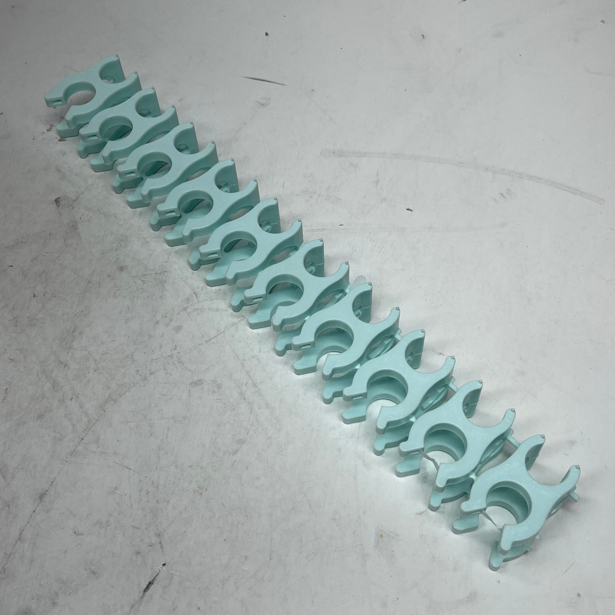 DAYTON SUPERIOR  (600 PACK) Kodi Klip Rebar Grips 4 Point Sytstem Blue KCS526