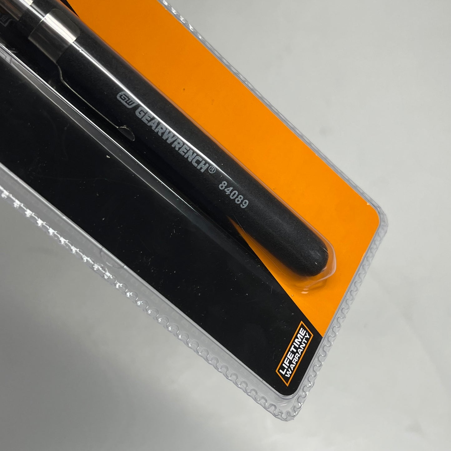 ZA@ GEAR WRENCH Telescoping Magnetic Pickup Tool 33-1/4" 5 lb. Cap 84089