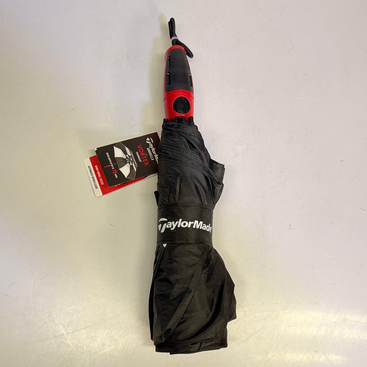 TAYLORMADE Golf Umbrella Vortexvent Compact Technology 47 in Black 2180