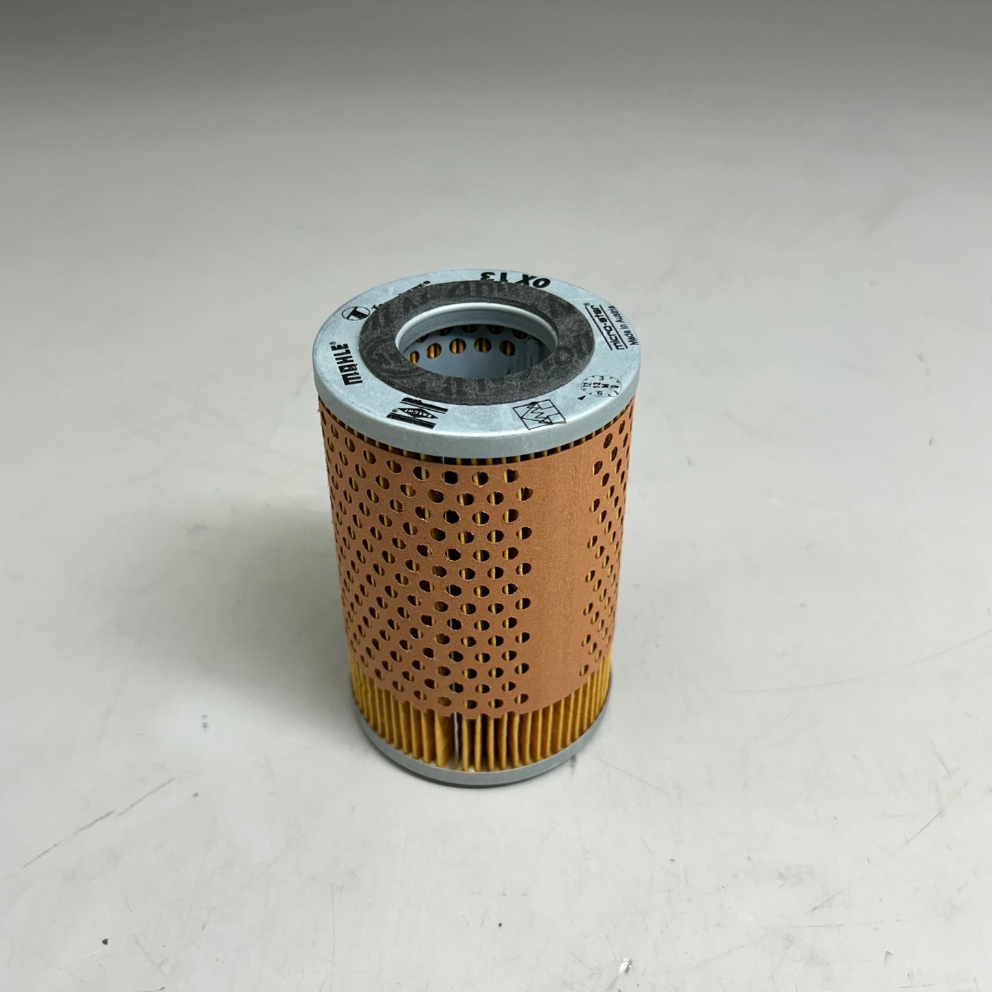 MAHLE Oil Filter Insert Replacement Part For Mercedes-Benz OX13D