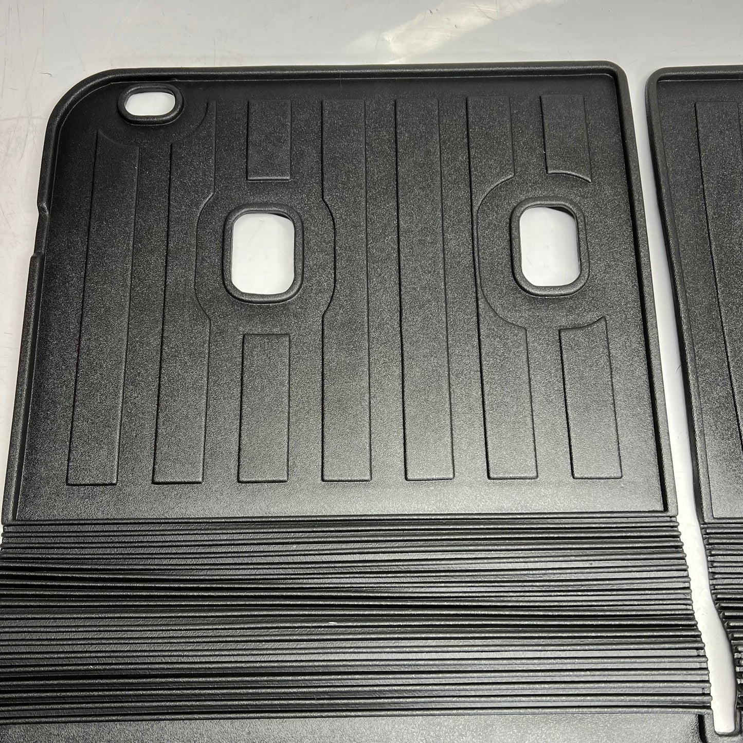KIA Genuine Oem Telluride Cargo Tray W/ Seatback Protection Black AU000 P8F12