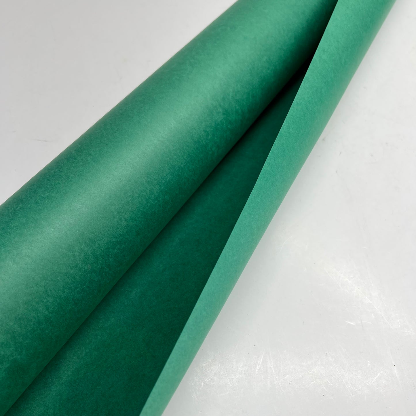 ART KRAFT Duo-finish Paper Rolls Heavy Weight  48"x200' Emerald P0067144