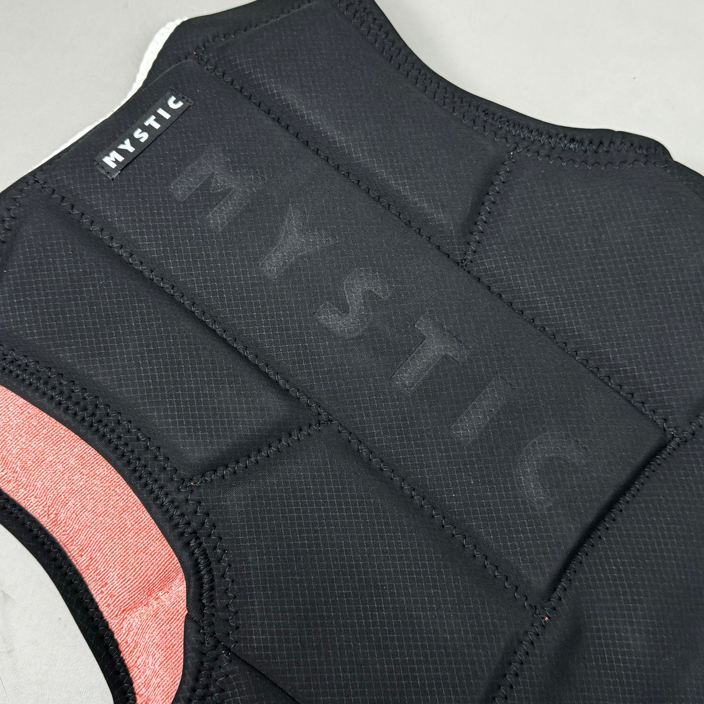 MYSTIC Foil Surfing Impact Vest Fzip Kite NBR Foam Sz XL Black 35005.220140