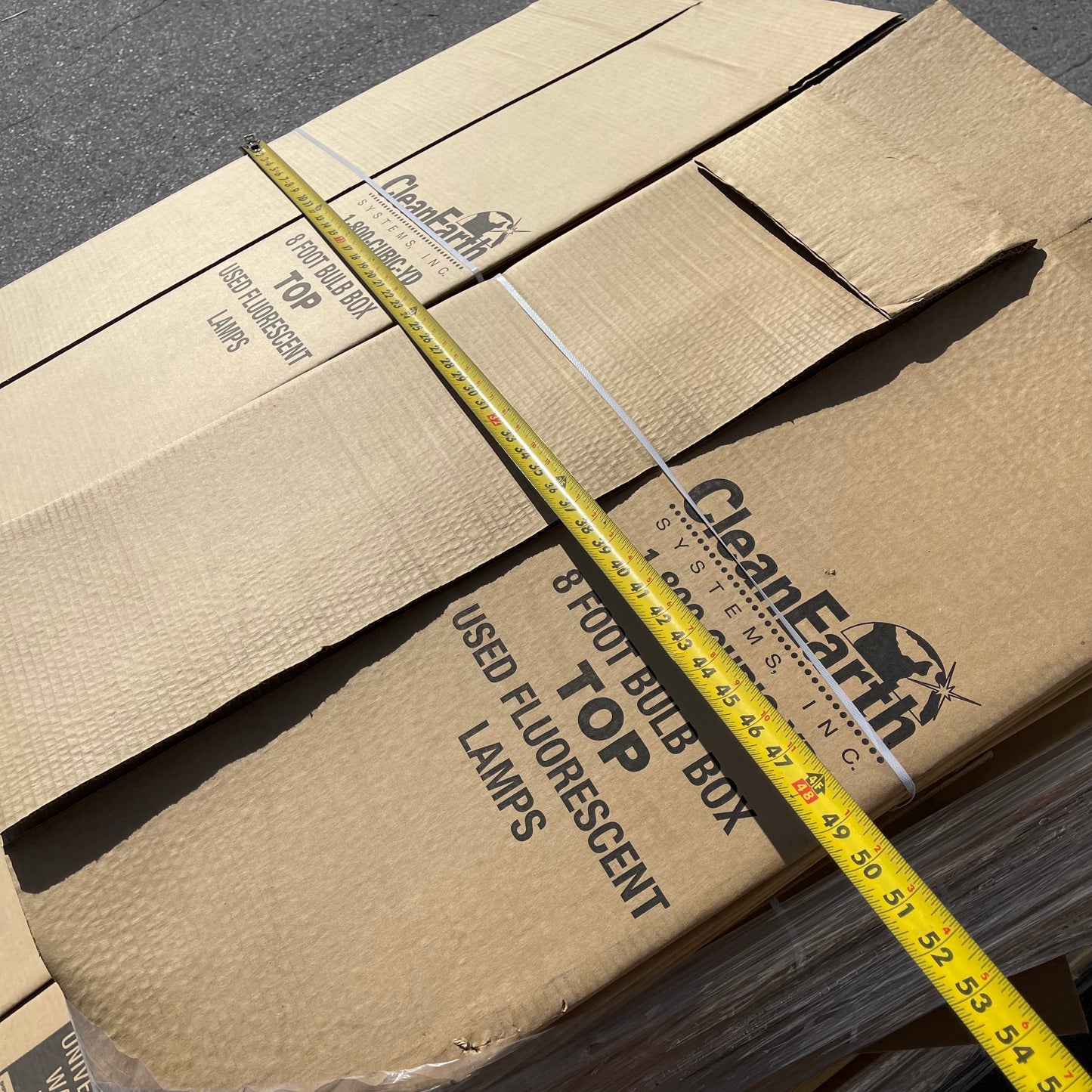 ZA@ Pallet of CLEANEARTH ( Pack) Bulb Cardboard Boxes for Fluorescent Lamps 8 ft (AS-IS)
