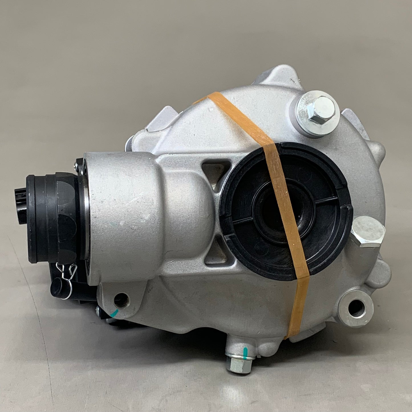 HISUN Front Differential Assy Fit For Hisun 500 700 ATV Gray 27100-107000-0000