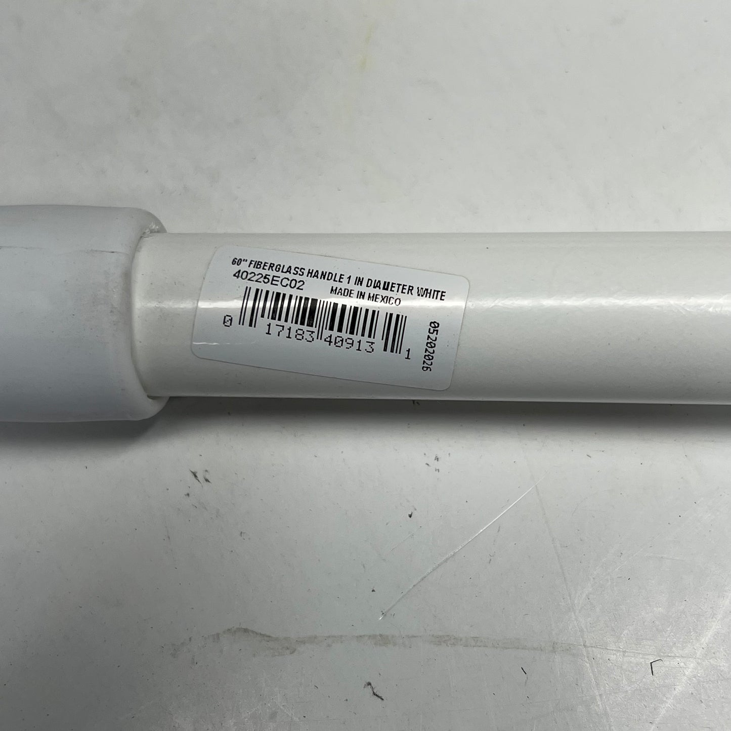 SPARTA (2 PACK) Color Code Fiberglass Handle 60" 3/4" Thread White 40225EC02