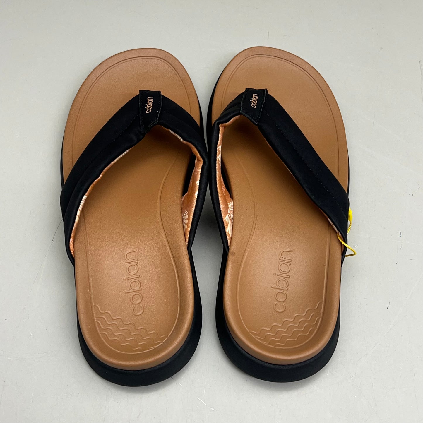 COBIAN Darby Synthetic Suede Strap Sandals Women's SZ 7, EU 37 Black DAR24-001-7