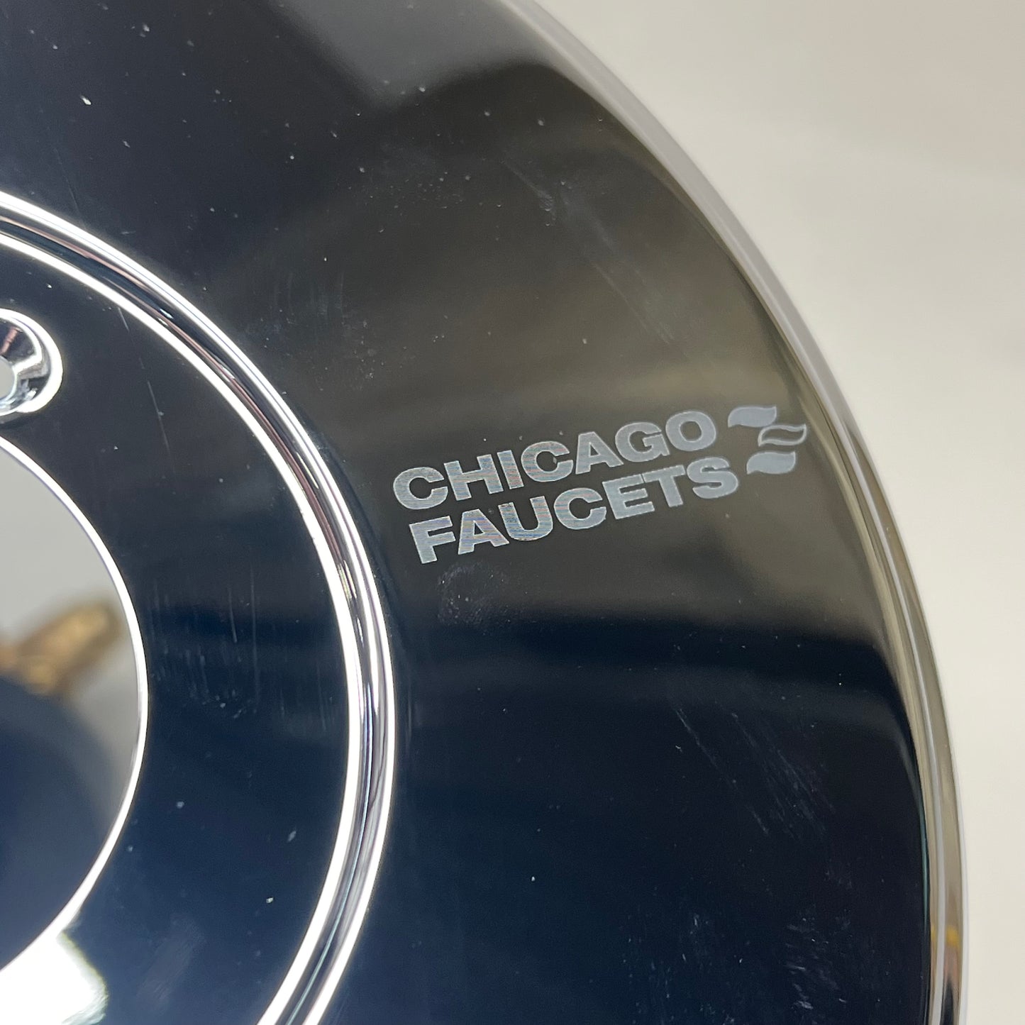 CHICAGO FAUCET Tub & Shower Fitting 1.5" Gpm 80 Psi  20 To 125 Psi 1907-622LCP