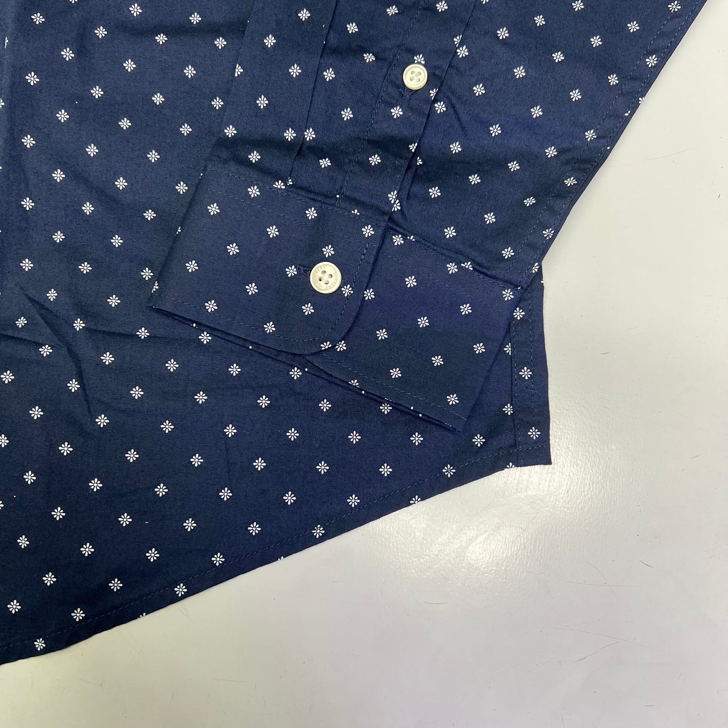 DOCKERS Stain Defender Button Up Shirt Daisy Pattern Men's Sz XL Navy Blue