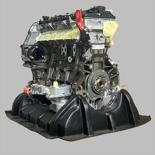 Z@ FORD MOTOR CO 3.2L Engine Engine Assembly CK4Q-6006-CA