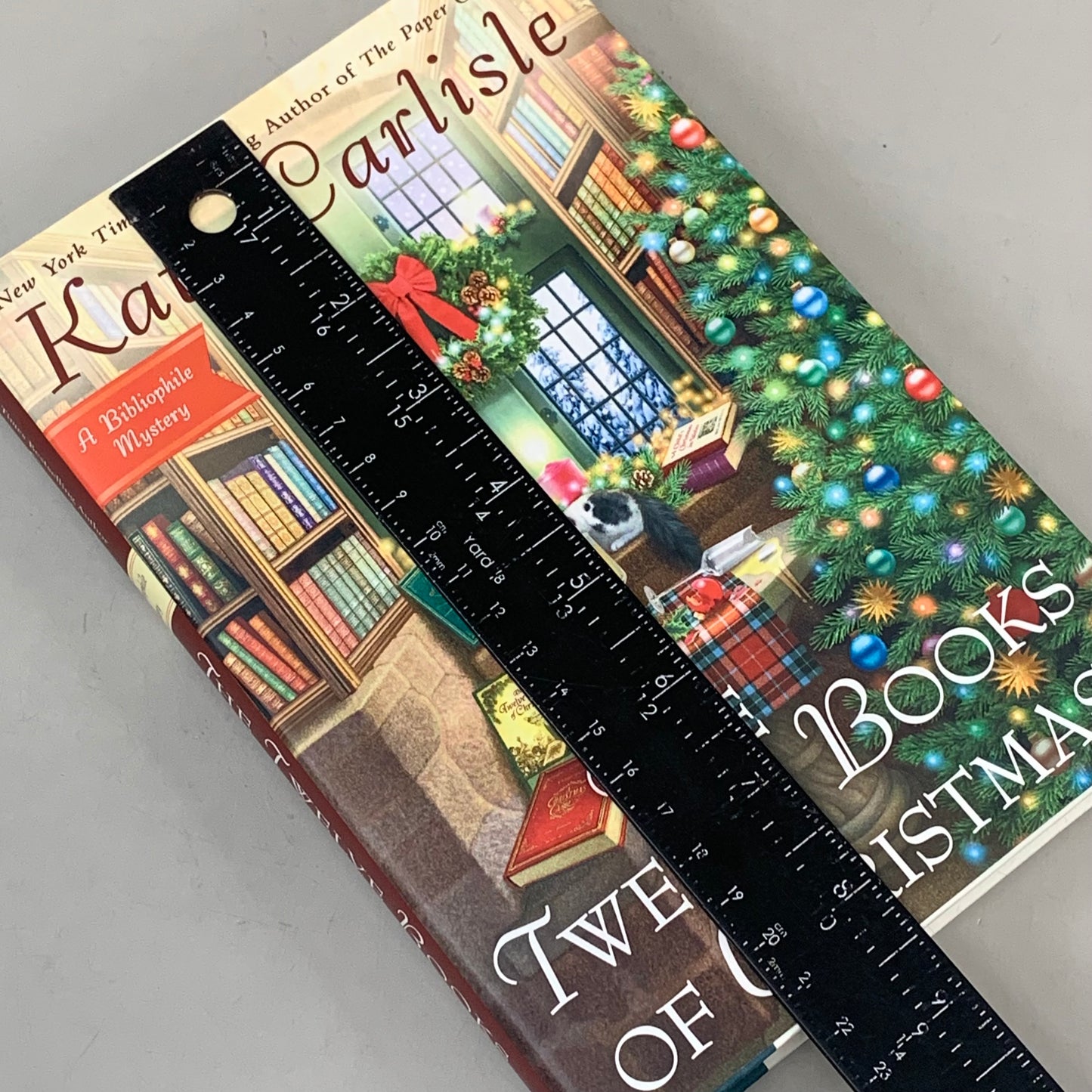 BERKLEY Kate Carlisle;The Twelve Books Of Christmas 320 Pages