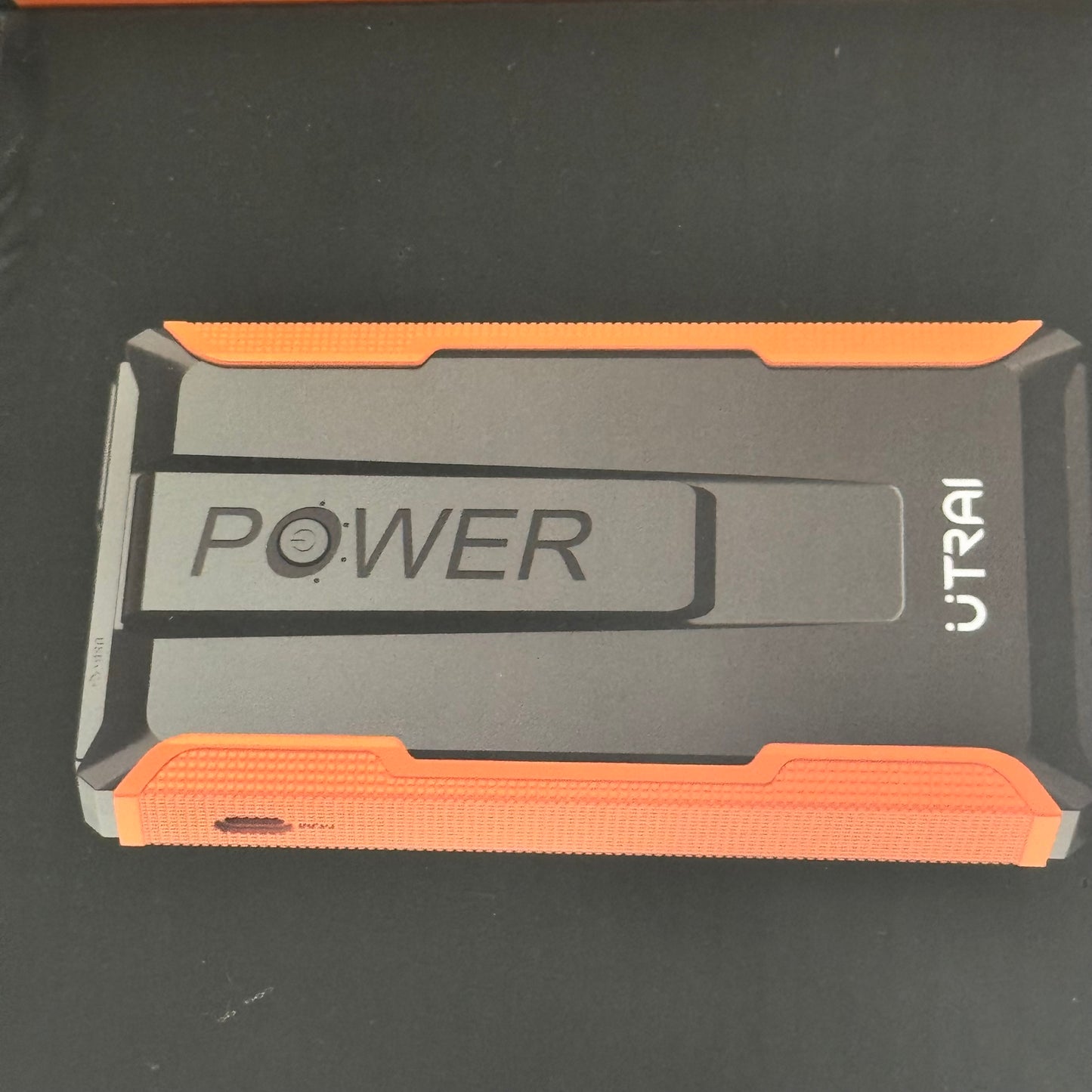 UTRAI Portable Jump Starter T1 2000A USB outputs(5V/2.1A) 3-IN-1 LED FLASHLIGHT