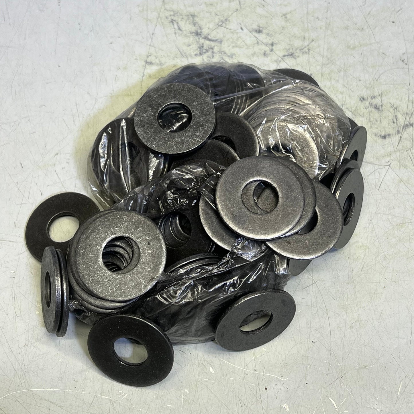 ZA@ COPPER STATE BOLT & NUT CO (6.8 POUNDS) Large Washers Unknown Exact Measurements