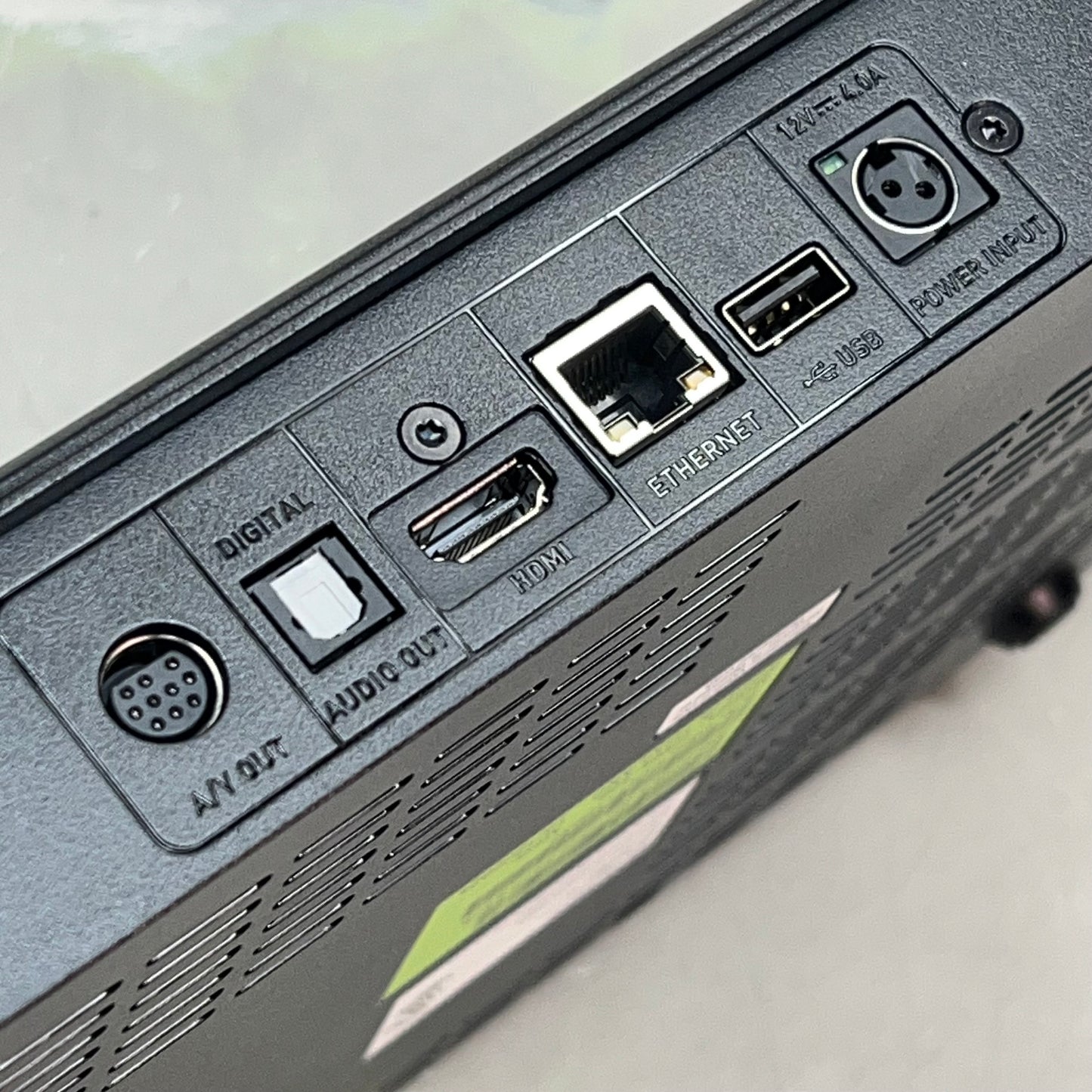 DIRECT TV Easy Connecting Receiver Box Dual Core 4K & HDR Feature Black HR54-500