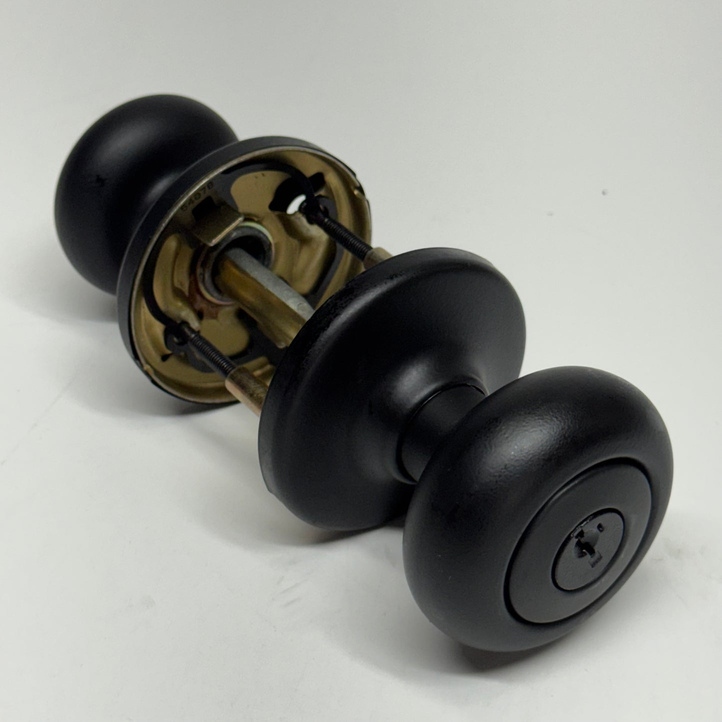 KWIKSET Cove Entry Door Knob with Key, Matte Black Matte Black 400CV 514 - 94002-950