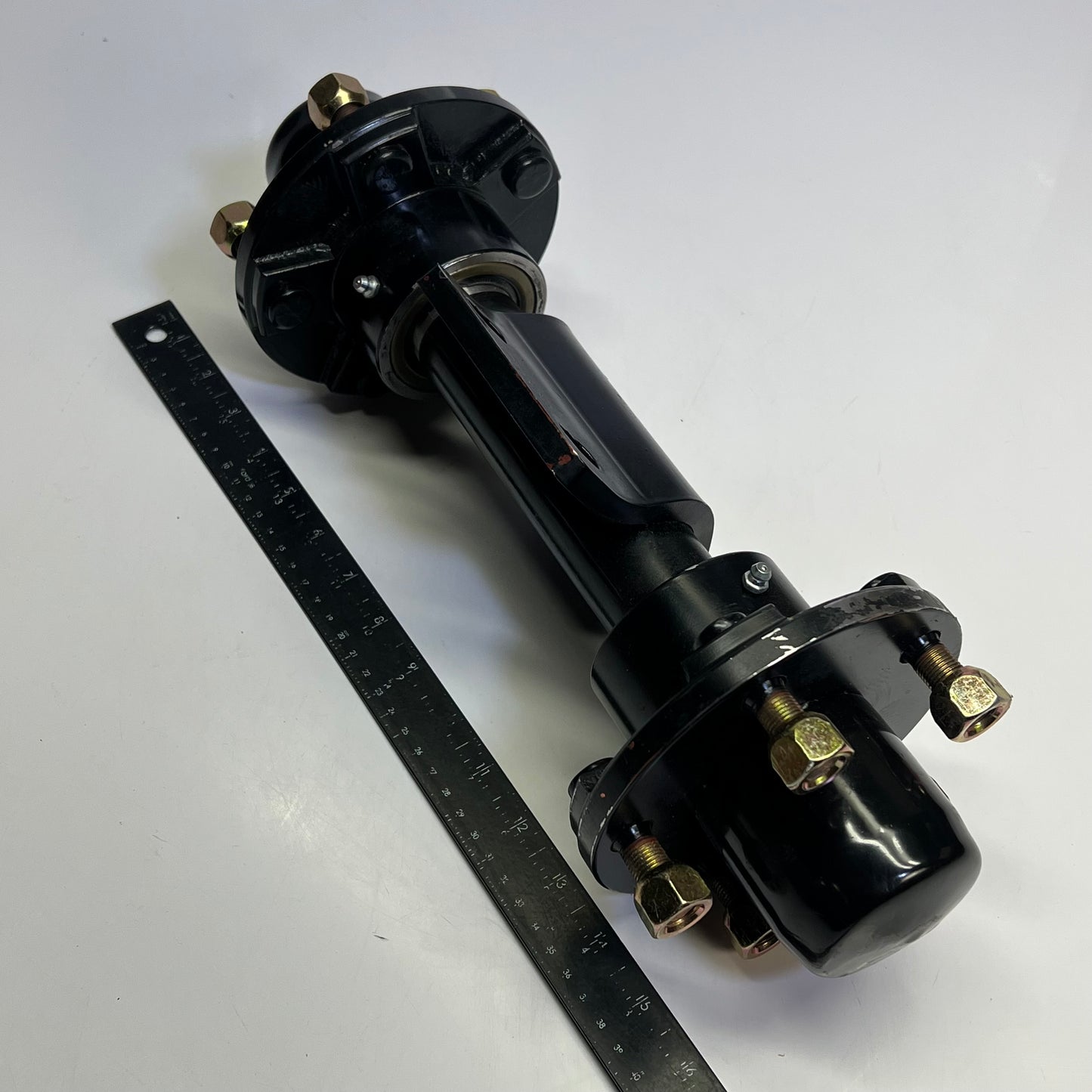 Rear Axle W/ Hubs For Clyde Models Aviation Ground Support 3303354 325060 032025