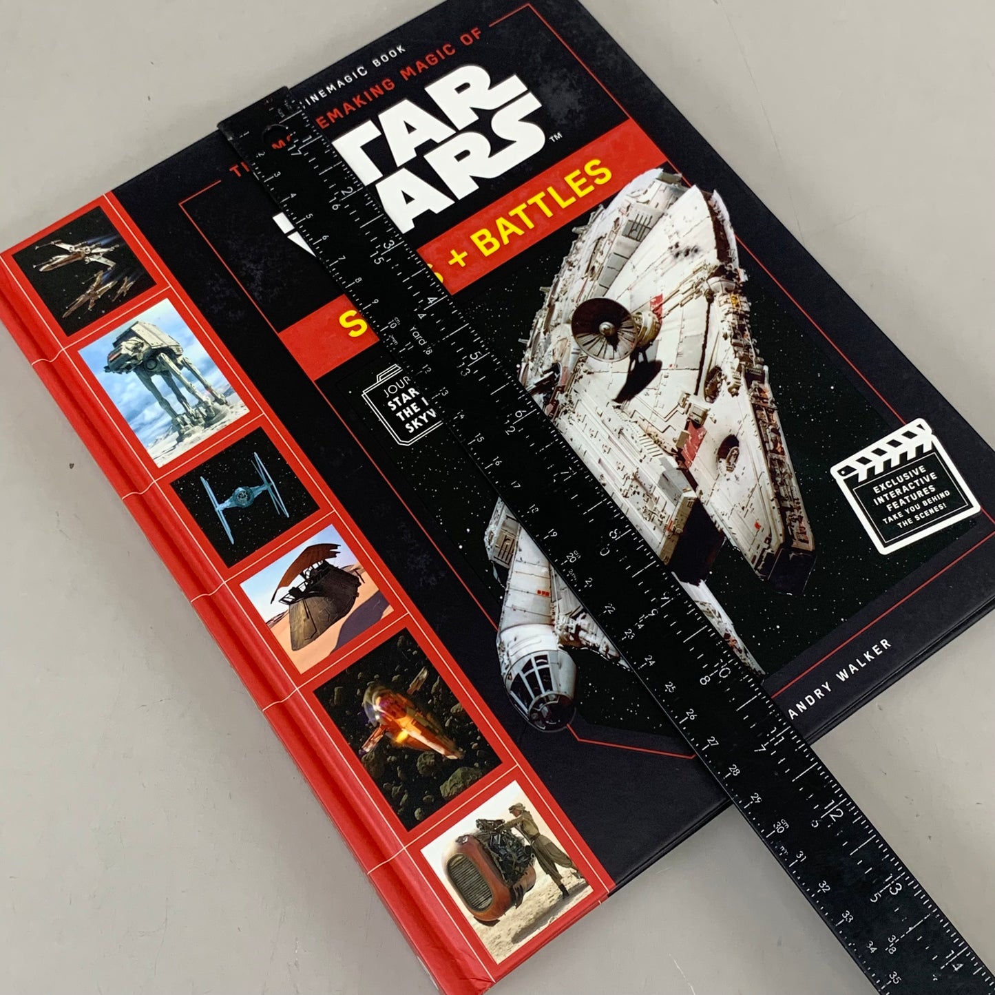 ABRAMS Landry Walker The Moviemaking Magic Of Star Wars: Ships & Battles 144 Pages