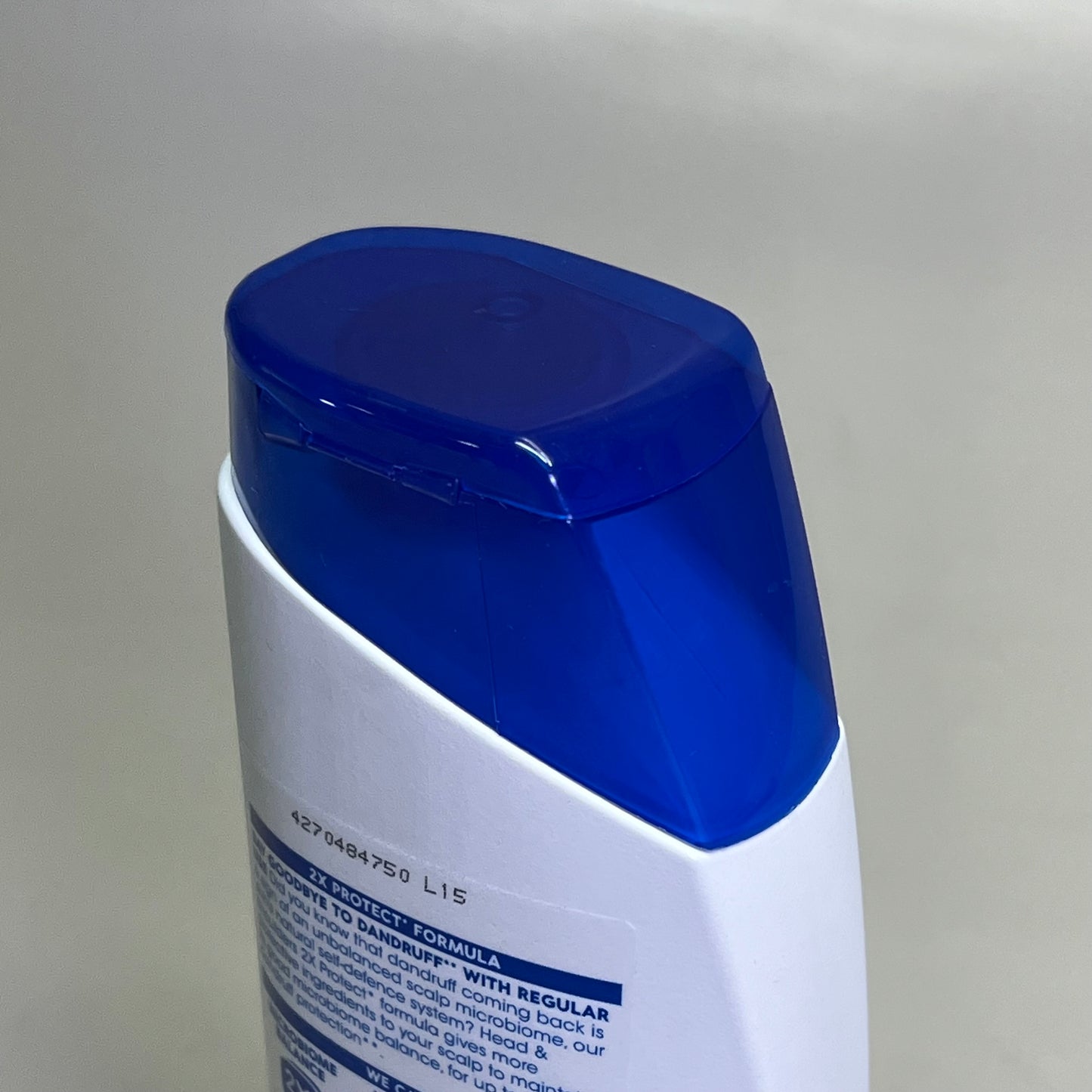 HEAD & SHOULDERS (6 PACK) Anti Dandruff Shampoo Hydrating Smooth & Silky 400 ml