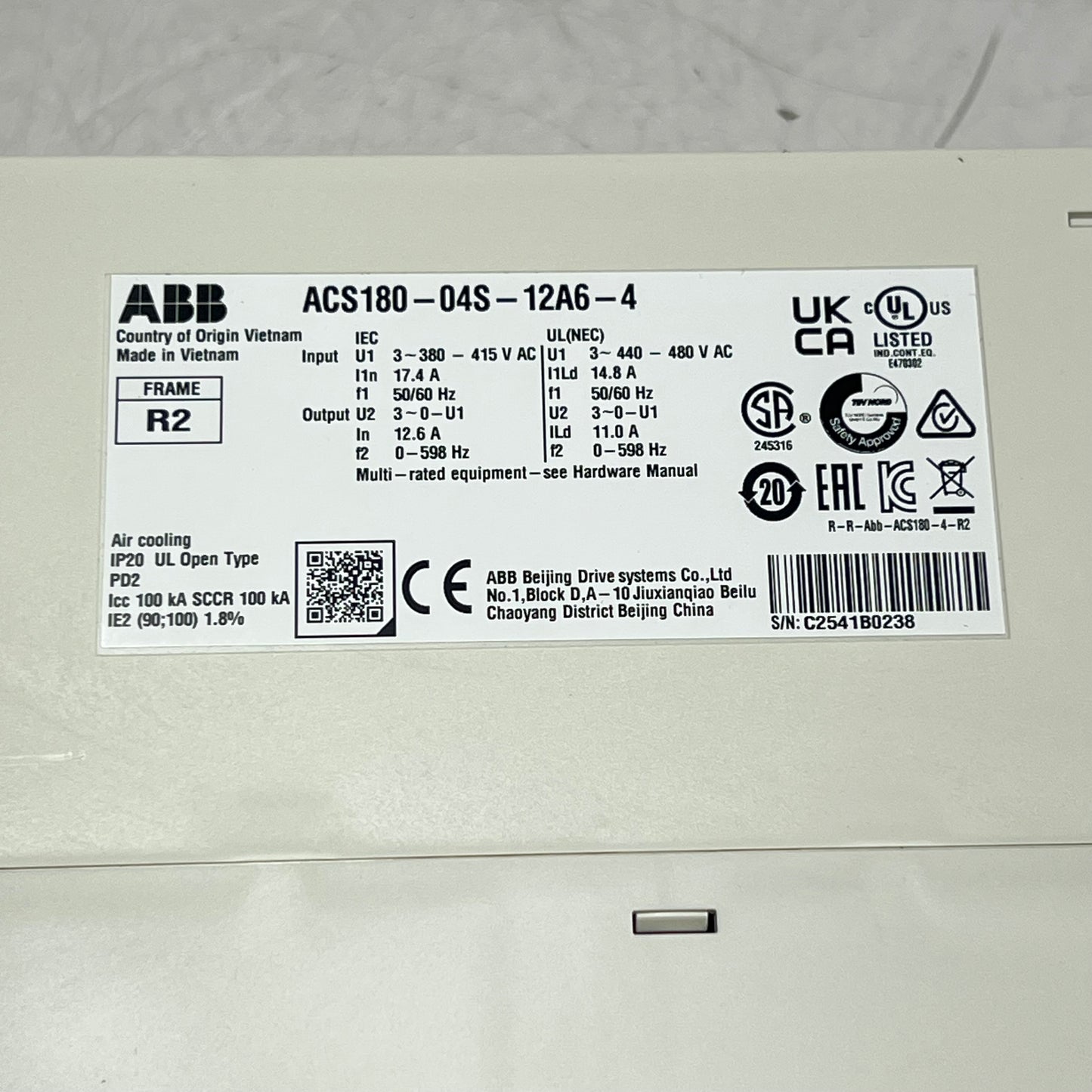 ABB Lv Ac Machinery Drive Module Iec 5.5W 12.6A 400 V White ACS180-04S-12A6-4
