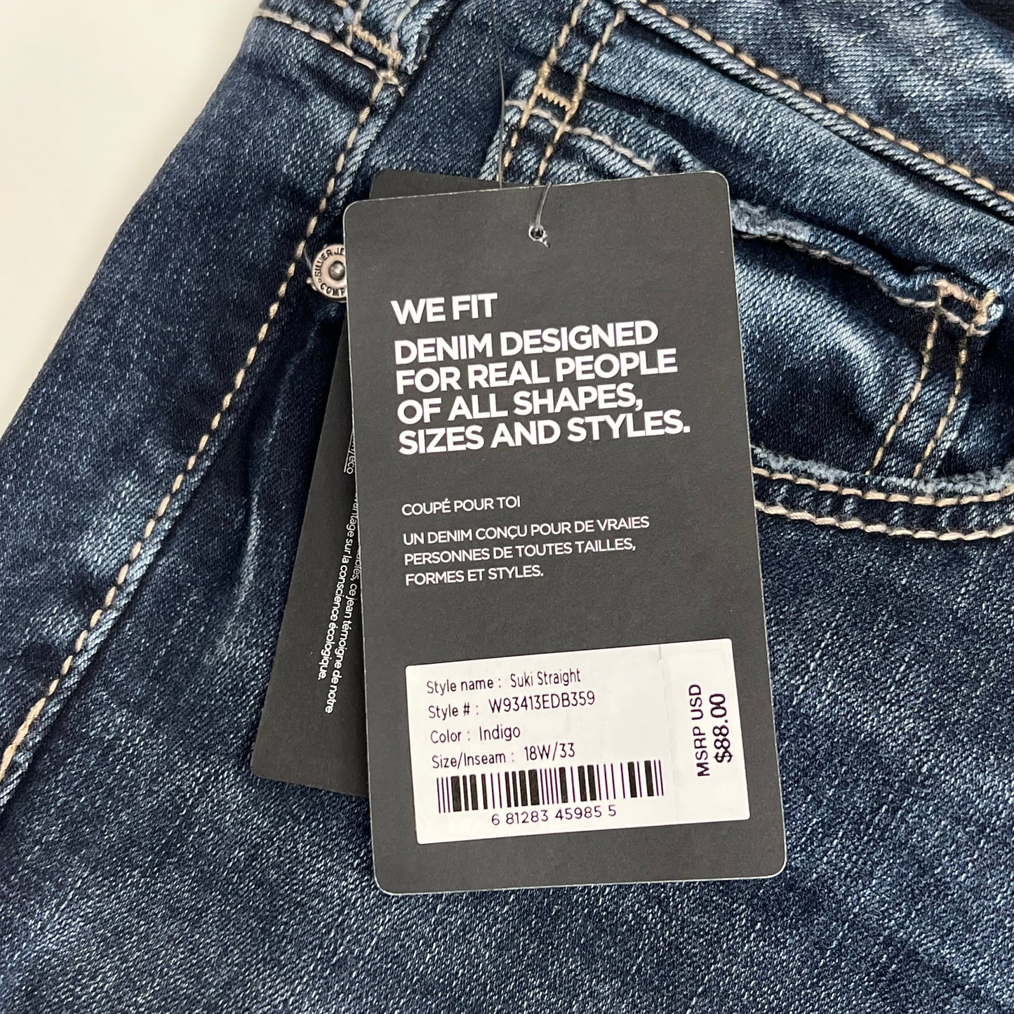 SILVER JEANS CO Suki Curvy Mid Rise Straight Leg Women's Sz 18/33 Indigo W93413EDB359