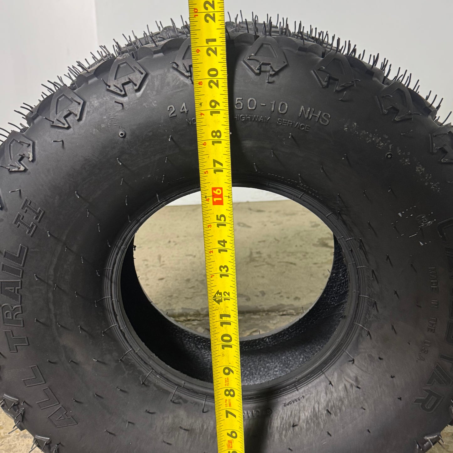 CARLSTAR All Trail II 24 x 9.50-10 NHS DOT 1C44624 Black