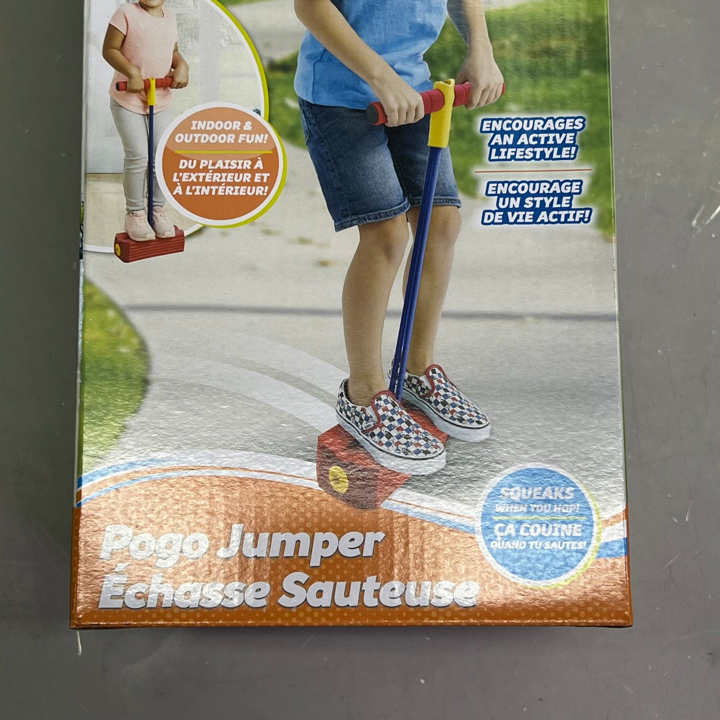 EPOCH Kidoozie B Active Squeaky Pogo Jumper Indoor & Outdoor Toy Red Blue G02404