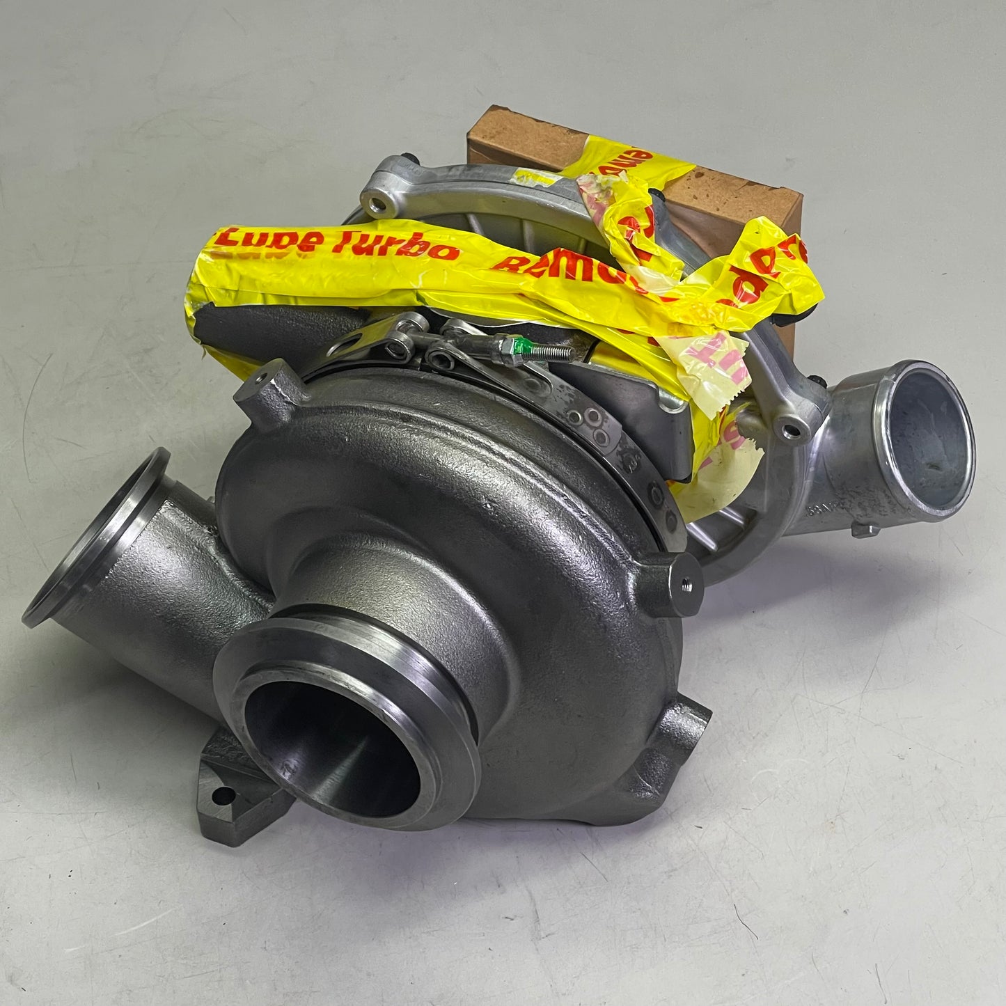 OE-TURBOPOWER Turbocharger For Ford F-250, 350, 450 Super Duty Steel D1004