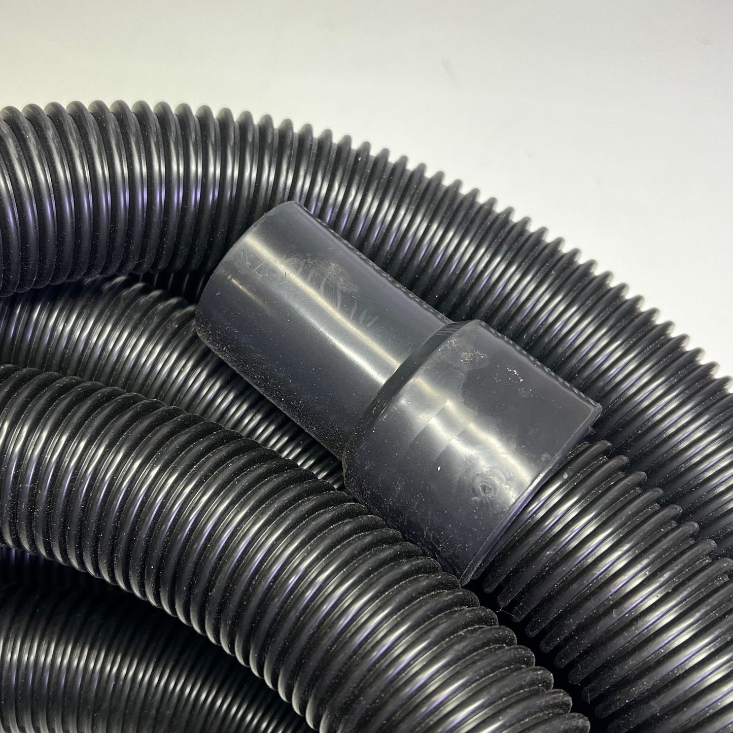 FLEXHAUST Uniloop Drain/Vacuum Hose Assembly 25ft 1.5ID Black 5971500109SB