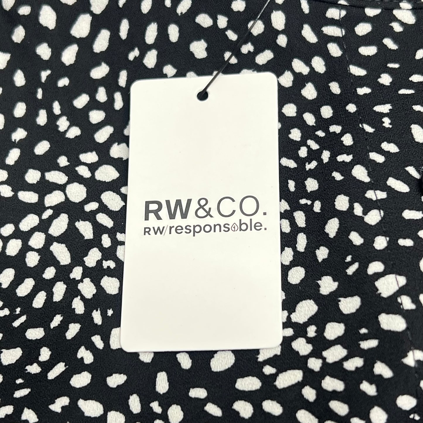 RW & CO Silky Long Sleeve Buttoned Down Blouse  Women's Sz XL Black/White 495720