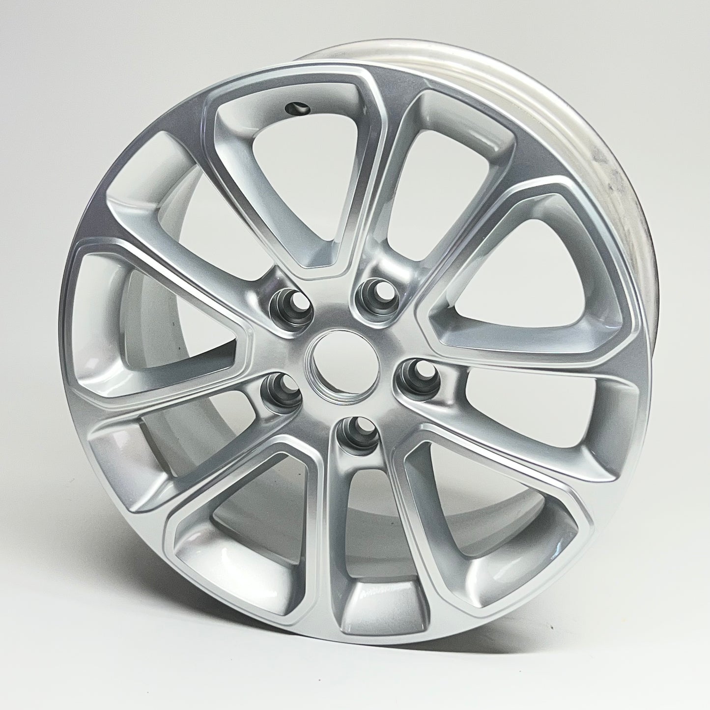 BLACKBURN 2014-2022 Jeep Grand Cherokee 18" Factory OEM Wheel Rim 25017-0302