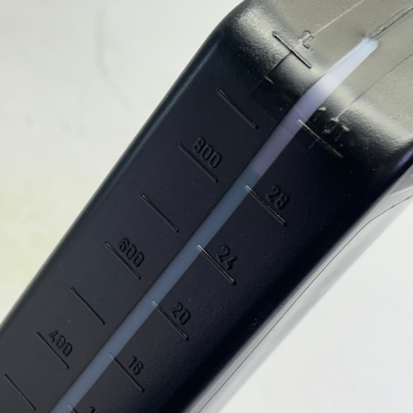 YAMAHA (12 PACK) 2R Racing Oil Lubricant Genuine OEM 1 qt Brown 2STRK-R1-12